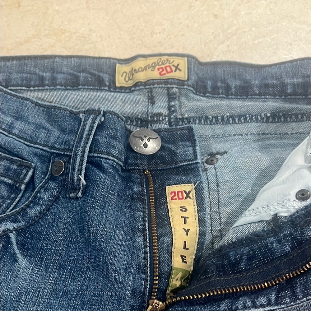 Wrangler Men's Blue Jeans